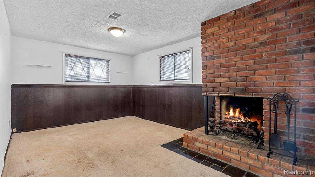 3262 Grange Road Trenton, MI 48183 - Photo 17 of 25 Gallery Image 17