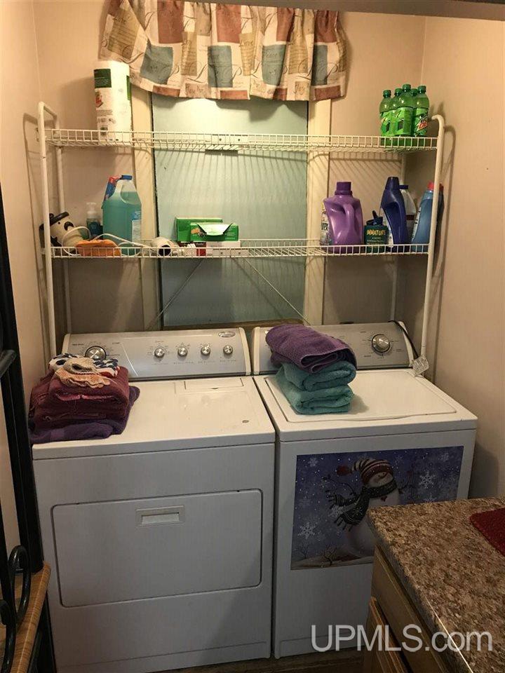215 Maple Street Ishpeming, MI 49849 - Photo 13 of 24 Gallery Image 13