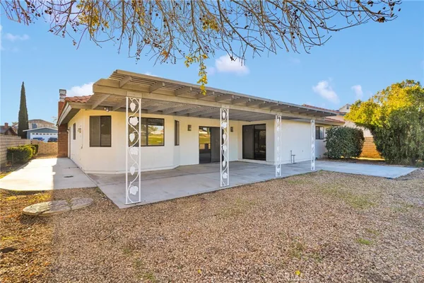 $450,000 | 15776 Candlewood Drive, Victorville, CA 92395