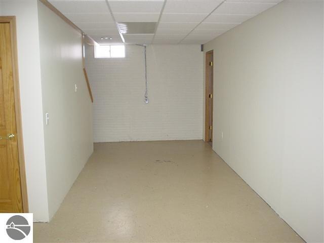 514 State Road West Branch, MI 48661 - Photo 15 of 24 1743034-14.JPG