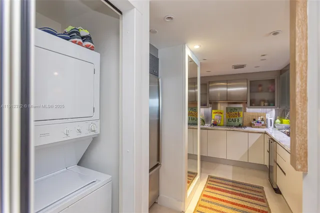 $11,000 | 520 West Avenue, Unit 1102, Miami Beach, FL 33139