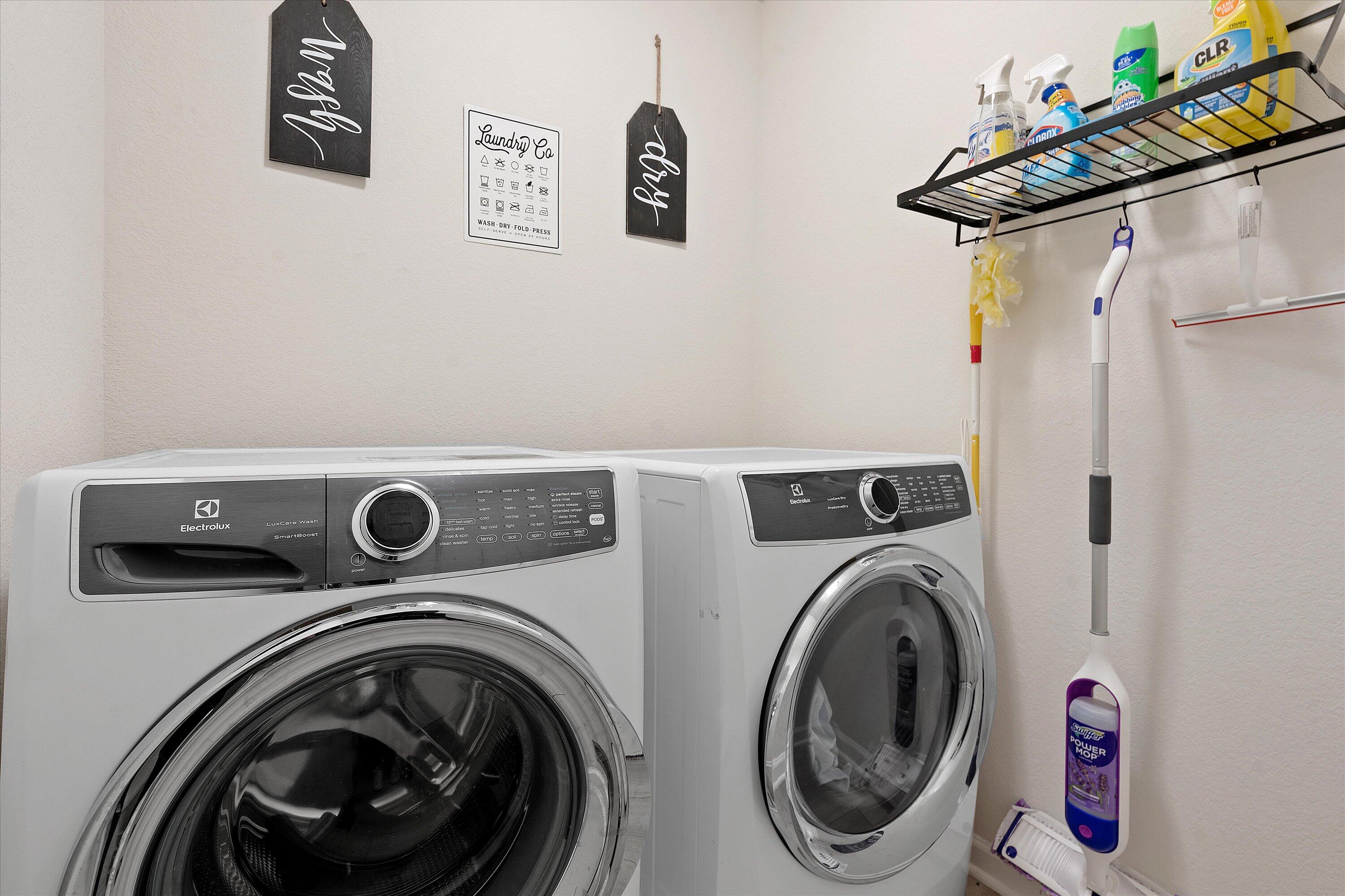 S86-w34804 Knoll Road Eagle, WI 53119 - Photo 33 of 50 2nd Floor Laundry