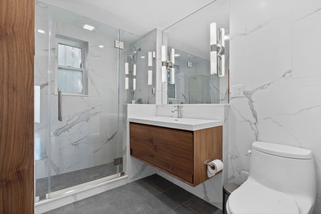 44 High Street, Unit 7 Boston, MA 02129 - Photo 20 of 36