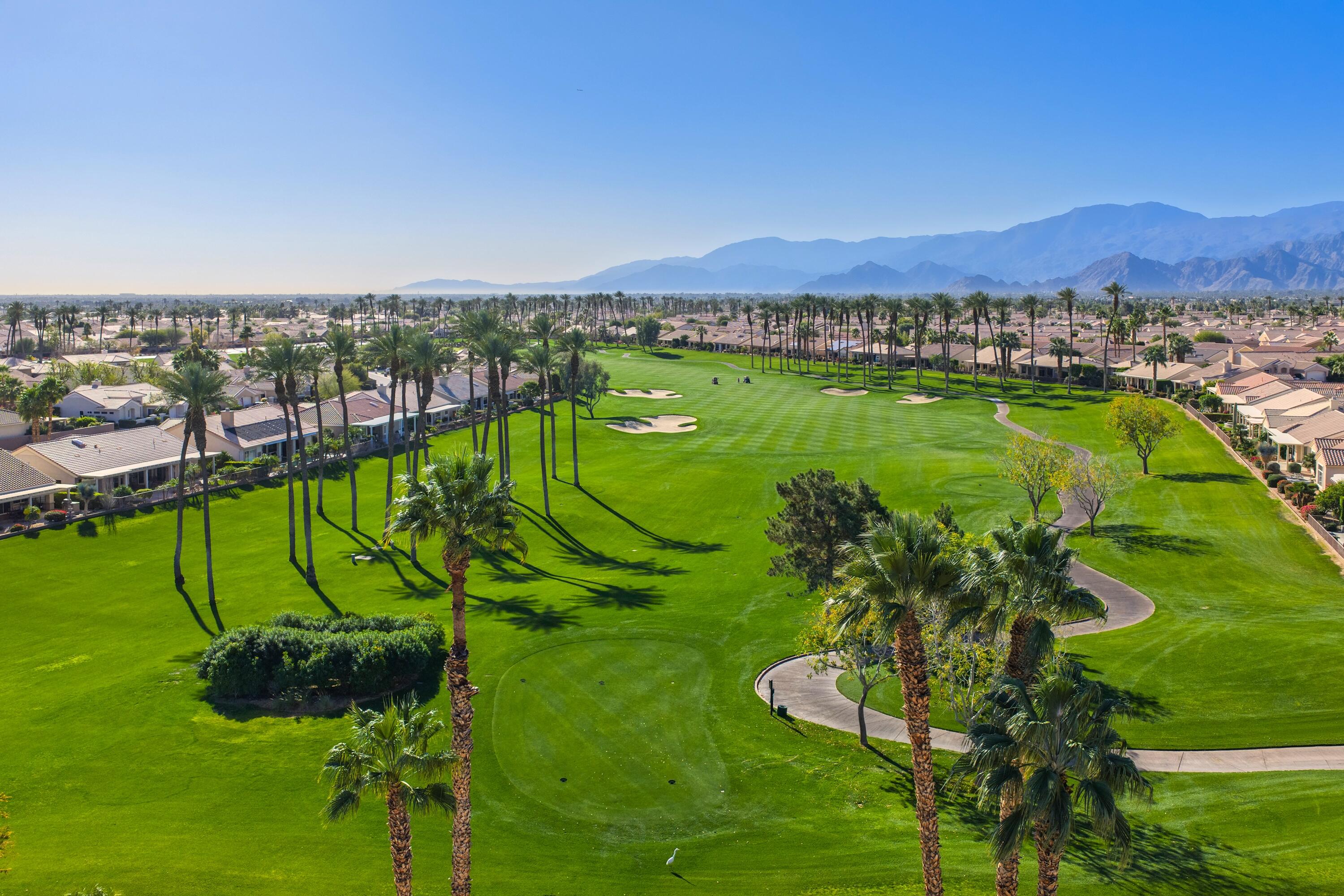 35440 Moorbrook Road Palm Desert, CA 92211 - Photo 32 of 32 a view of a lake with a city