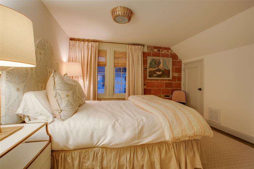 1022 North Montclair Avenue Dallas, TX 75208 - Photo 28 of 39