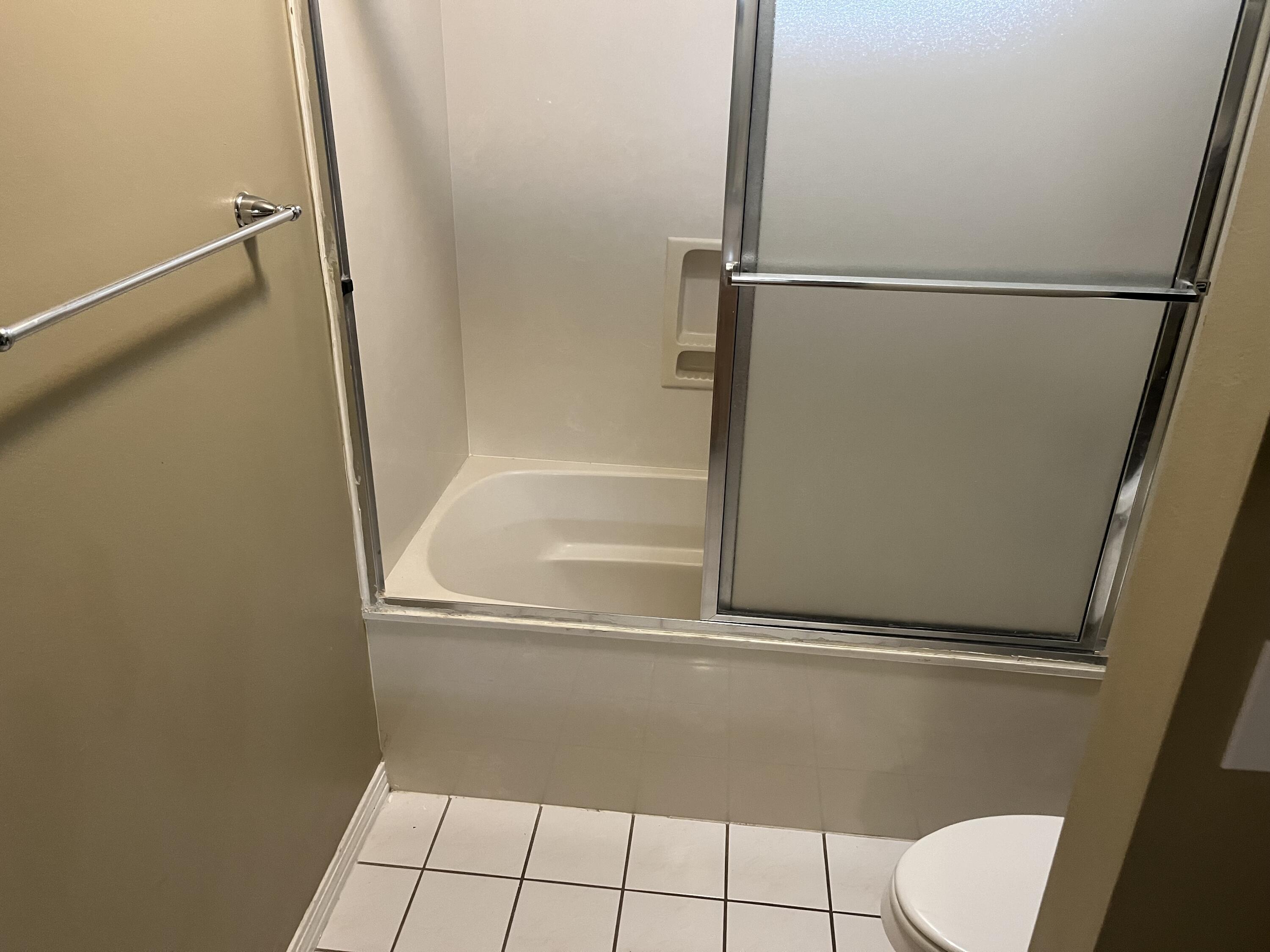 4602 Butler Court Crestview, FL 32539 - Photo 11 of 16 Master Bath