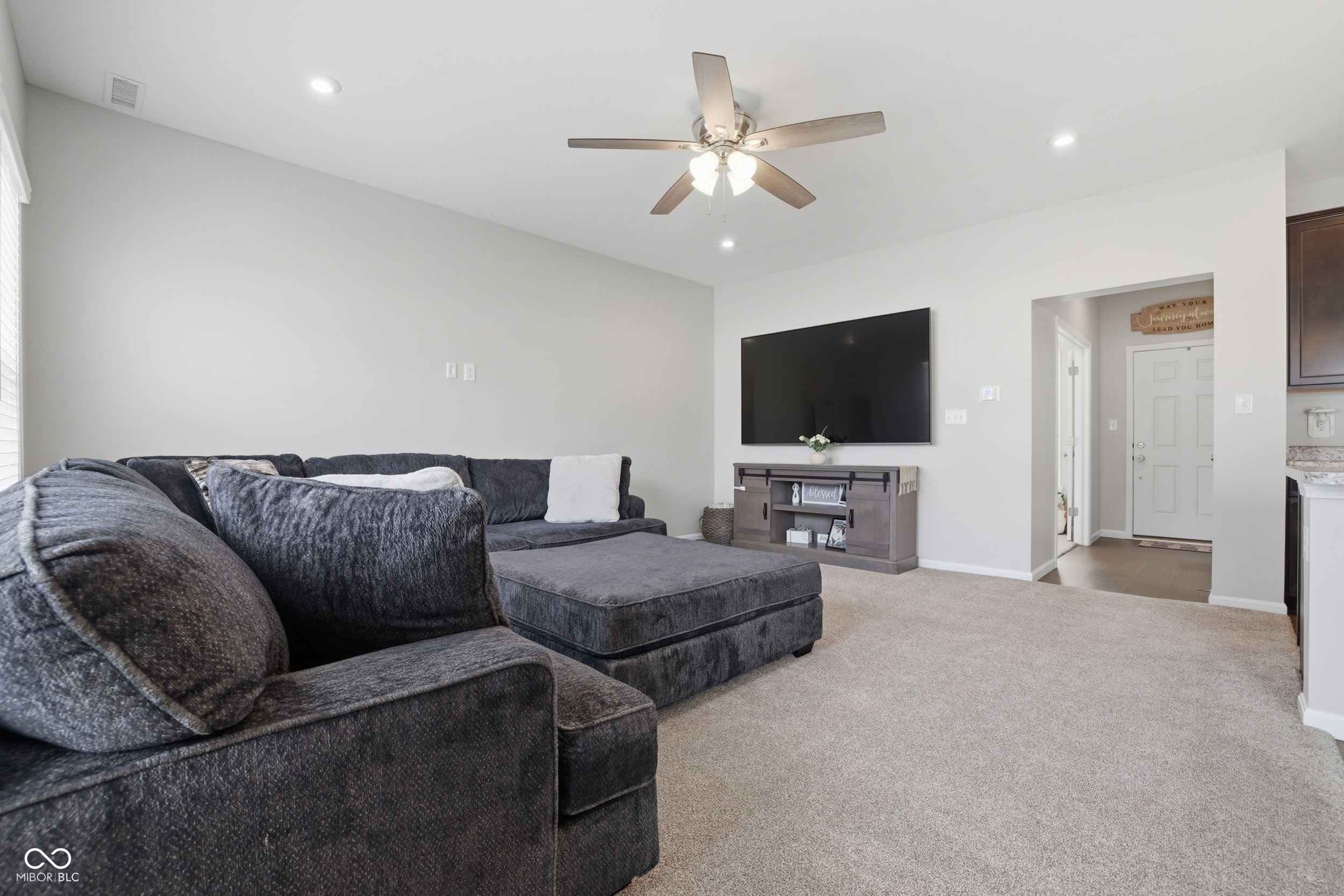 5478 Wood Spring Lane McCordsville, IN 46055 - Photo 7 of 43