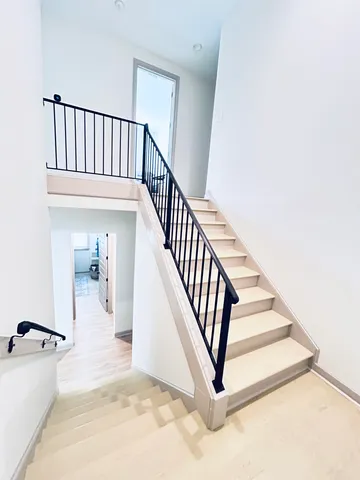 a view of entryway and hall