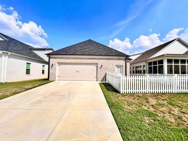 $592,500 | 240 Freedom Lane, Rossville, TN 38066