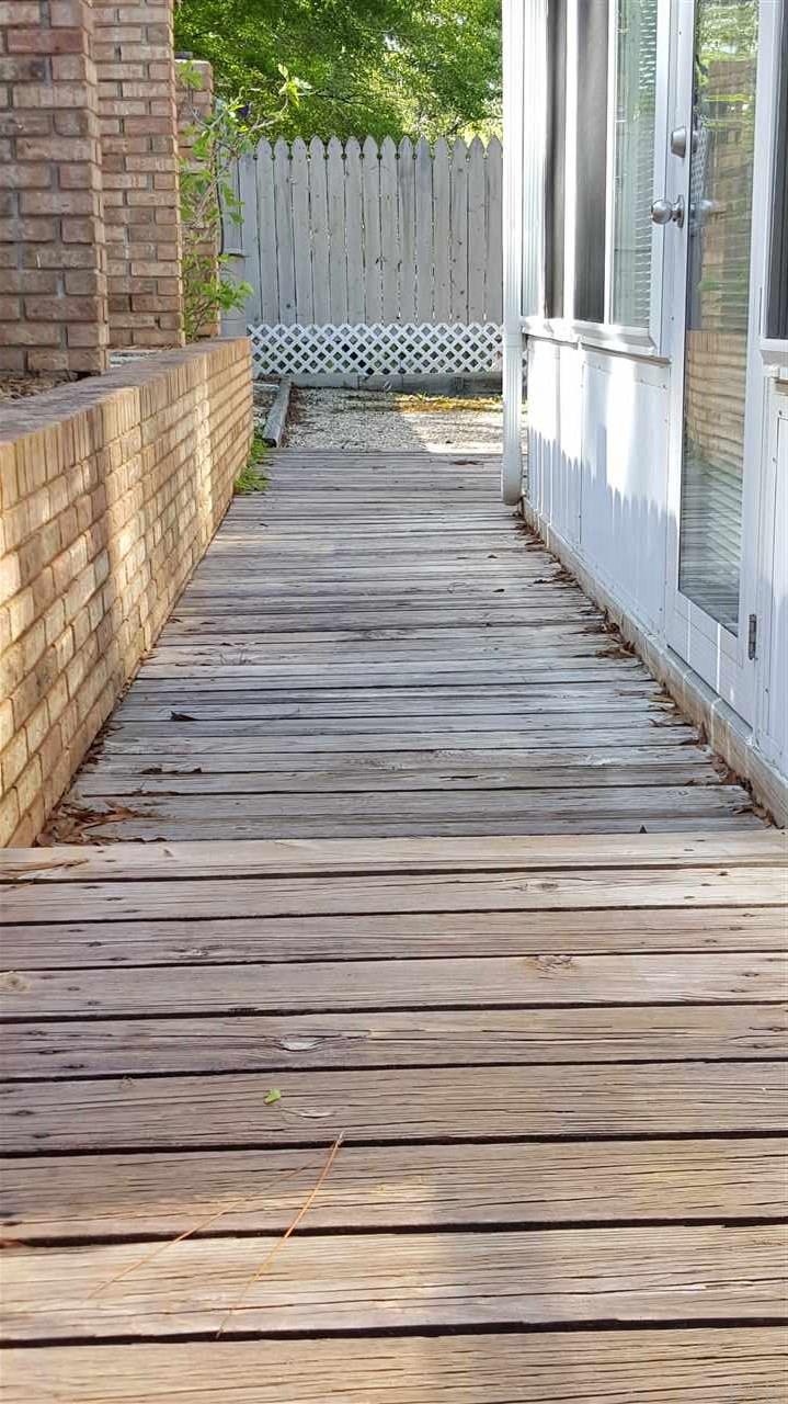 10003 Foxrun Road Pensacola, FL 32514 - Photo 8 of 38 Gallery Image 8