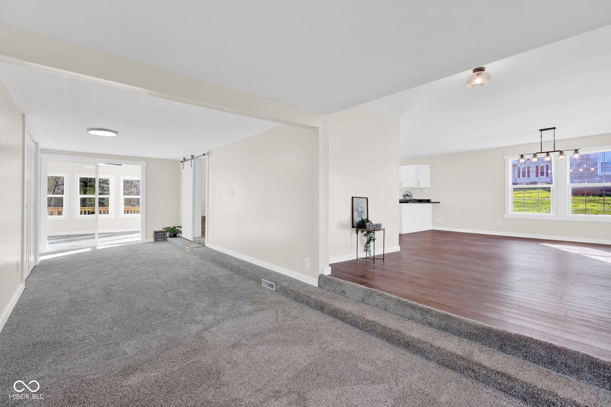 8311 West Old Nashville Road Columbus, IN 47201 - Photo 5 of 36