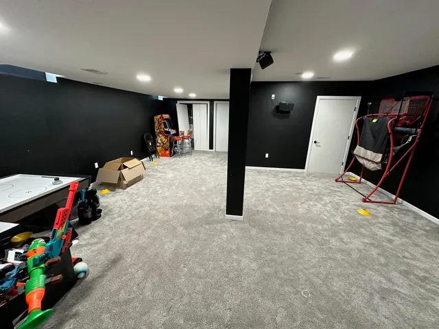 $2,200 | 5270 South 26th Street, Milwaukee, WI 53221