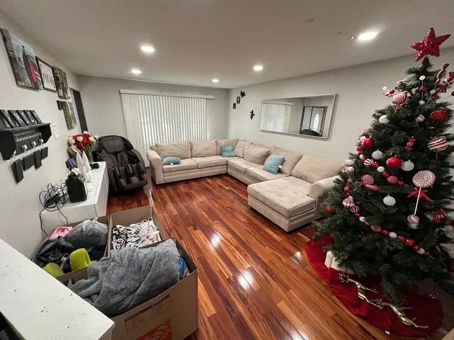 $2,200 | 5270 South 26th Street, Milwaukee, WI 53221