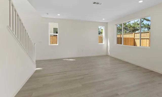 $762,900 | 104 Dogwood Court, Hollister, CA 95023