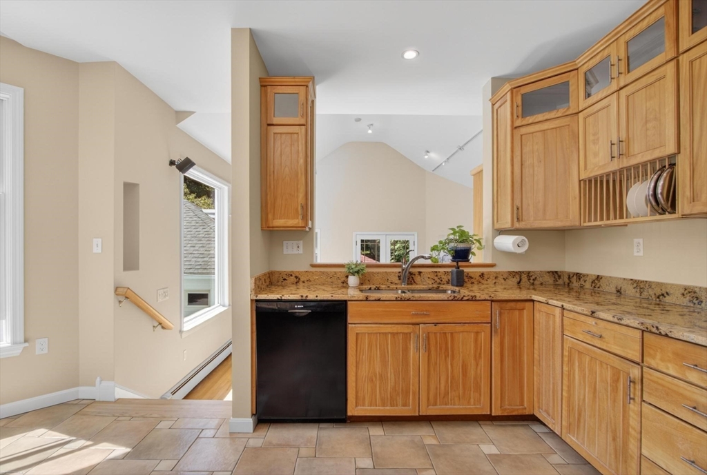 12 Middle Street Lexington, MA 02421 - Photo 11 of 26