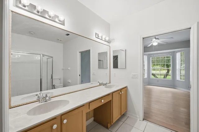 $250,000 | 1657 Southwest Harbour Isles Circle, Port St. Lucie, FL 34986