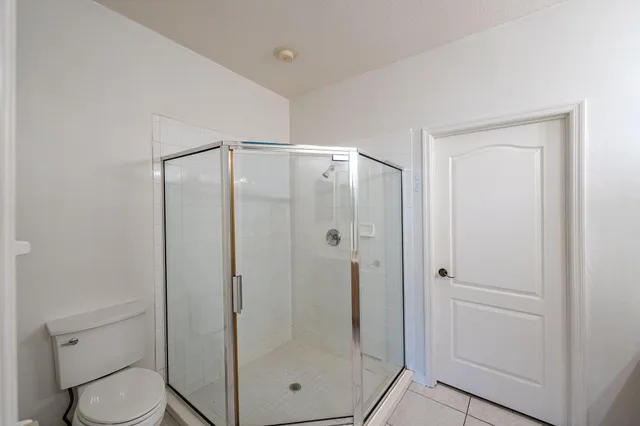 $250,000 | 1657 Southwest Harbour Isles Circle, Port St. Lucie, FL 34986