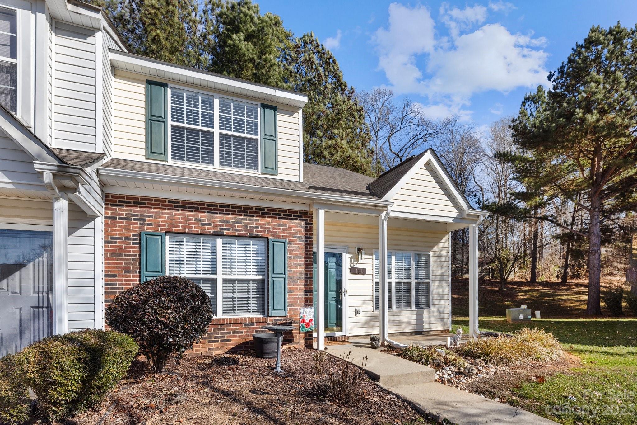 114 Rhett Court Fort Mill, SC 29715 - Photo 1 of 39 Gallery Image 1