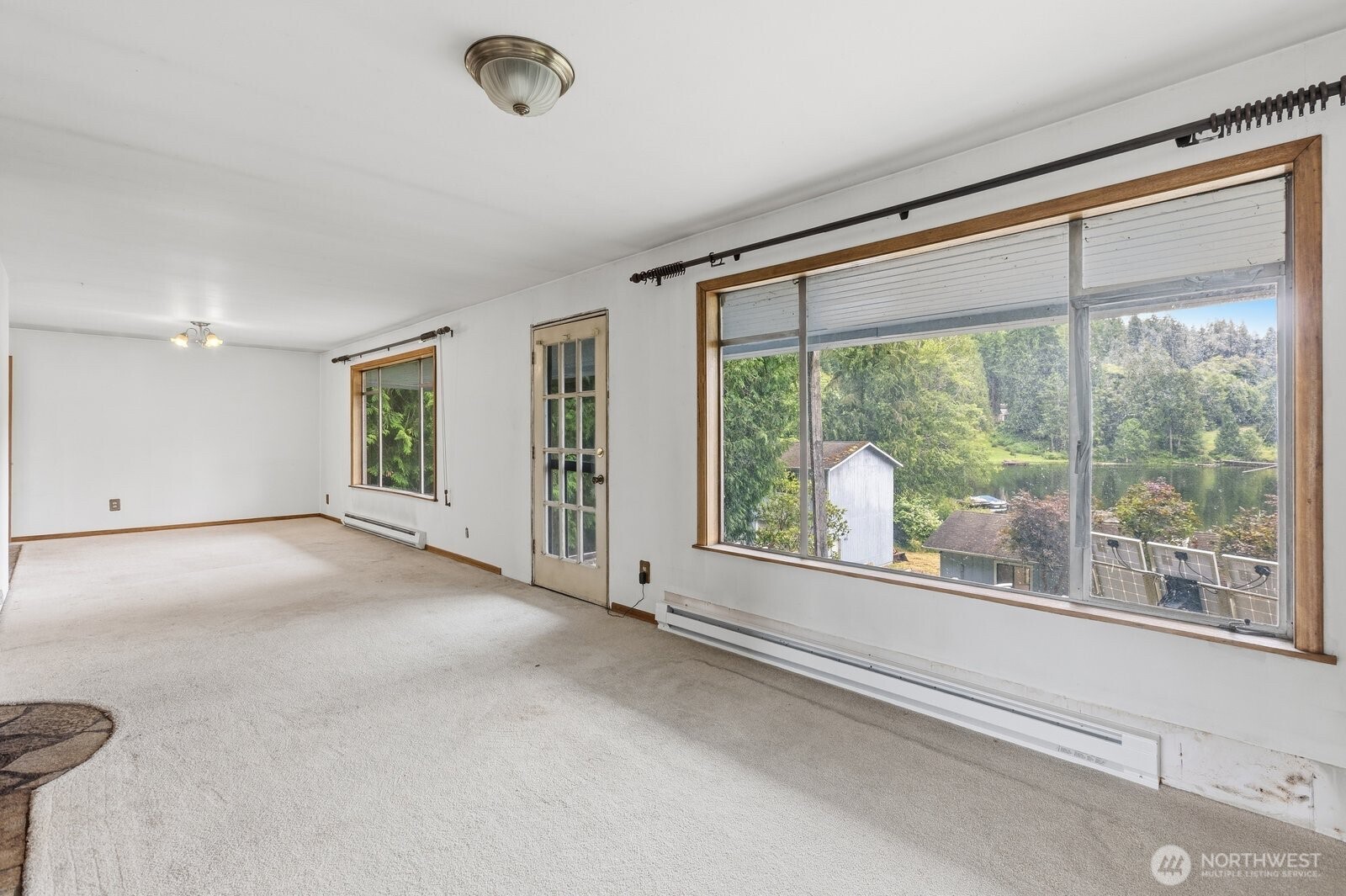 829 Southwest Lake Roesiger Road Snohomish, WA 98290 - Photo 13 of 23