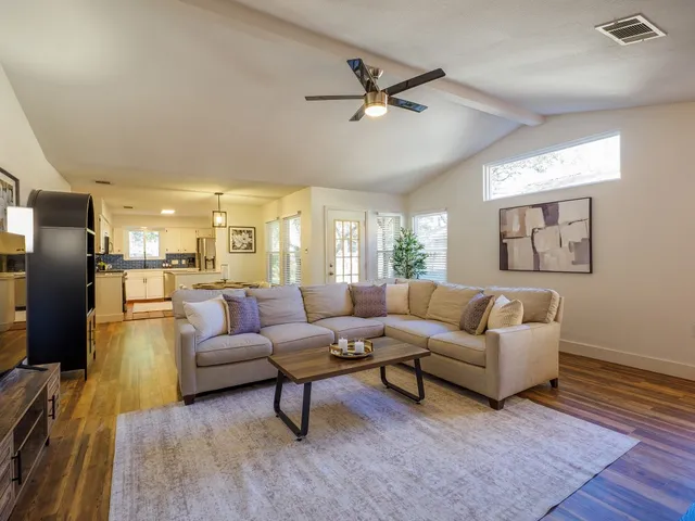 $3,300 | 12802 Carrera Drive, Austin, TX 78727