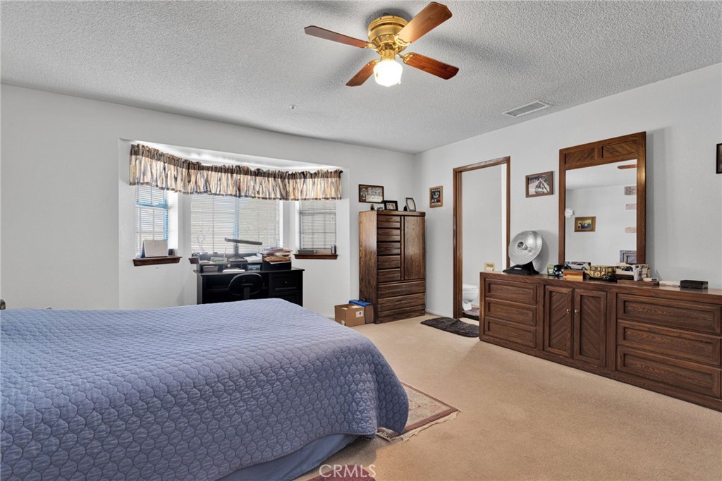 11574 Silver Rock Road Pinon Hills, CA 92372 - Photo 29 of 56