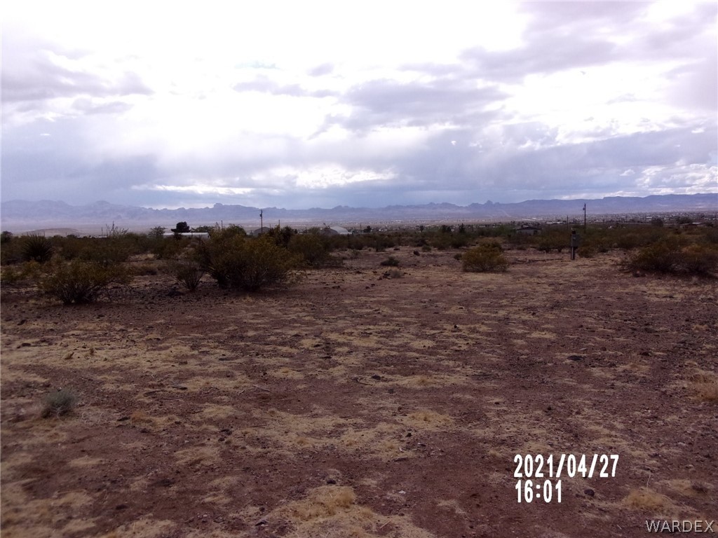 321 South Tooman Road Golden Valley, AZ 86413 - Photo 5 of 16 a view of mountain with lake view