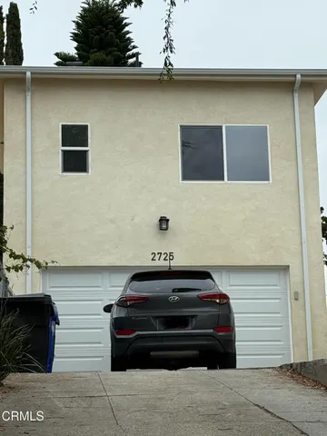 a bathroom with a toilet