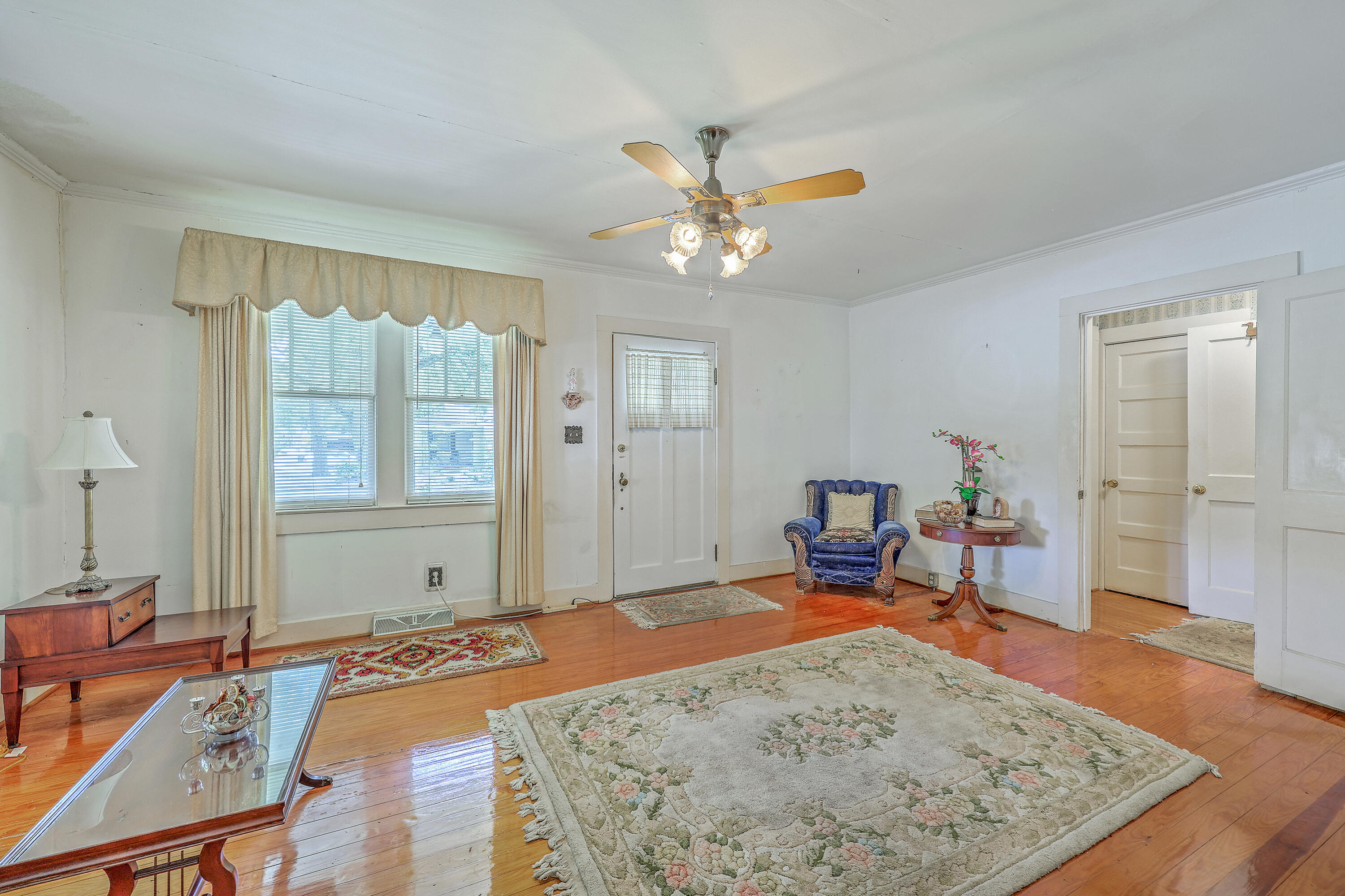1259 Wisteria Road Charleston, SC 29407 - Photo 7 of 30 ZYN_2510_1_2_3_4_5_6