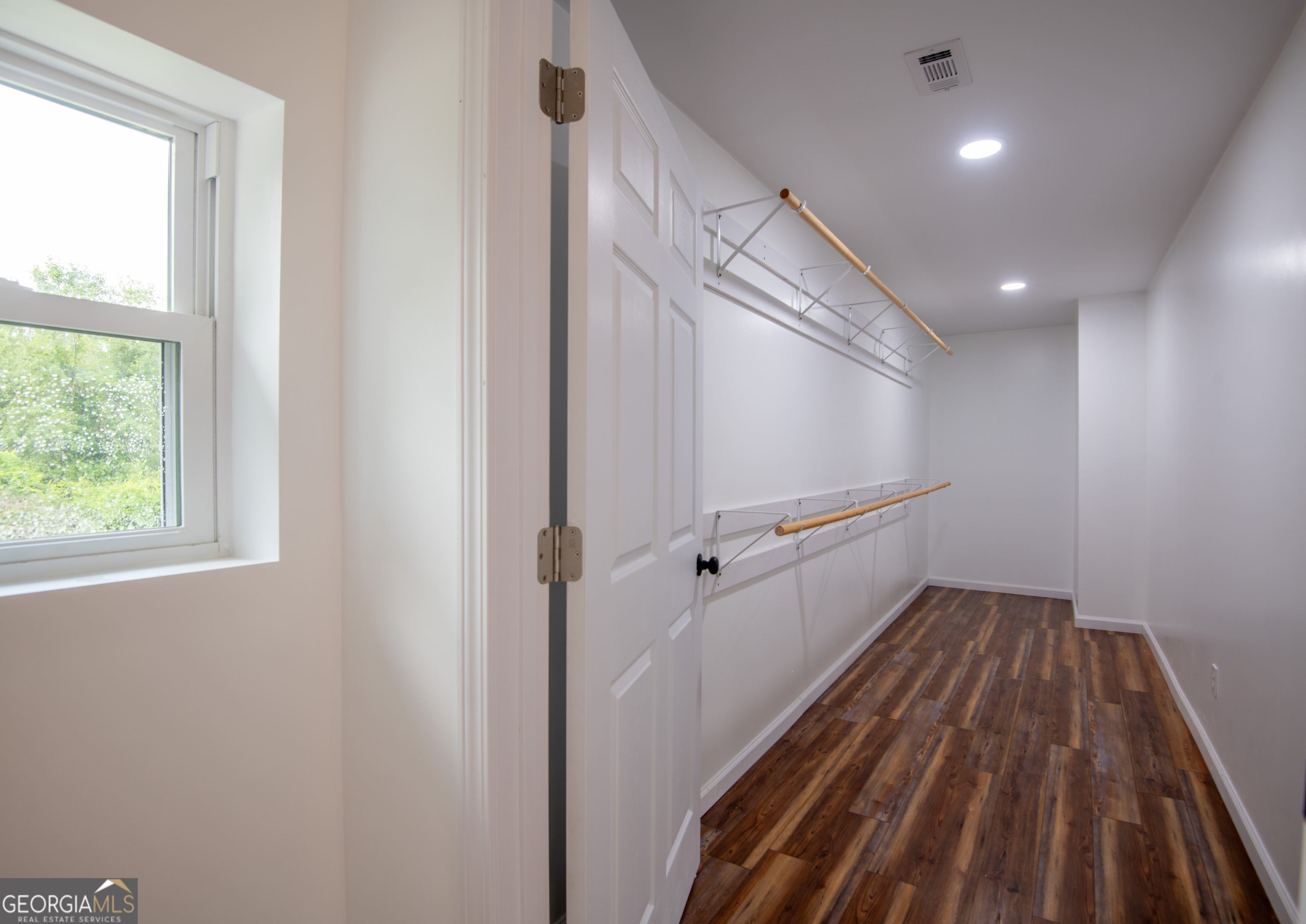 938 Rifle Road Sylvania, GA 30467 - Photo 6 of 39