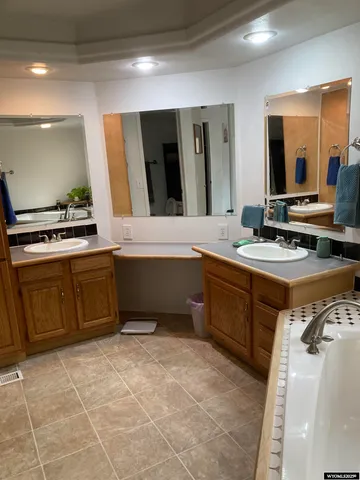 $375,000 | 1201 Cottonwood Drive, Rock Springs, WY 82901