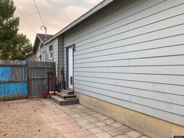 $375,000 | 1201 Cottonwood Drive, Rock Springs, WY 82901