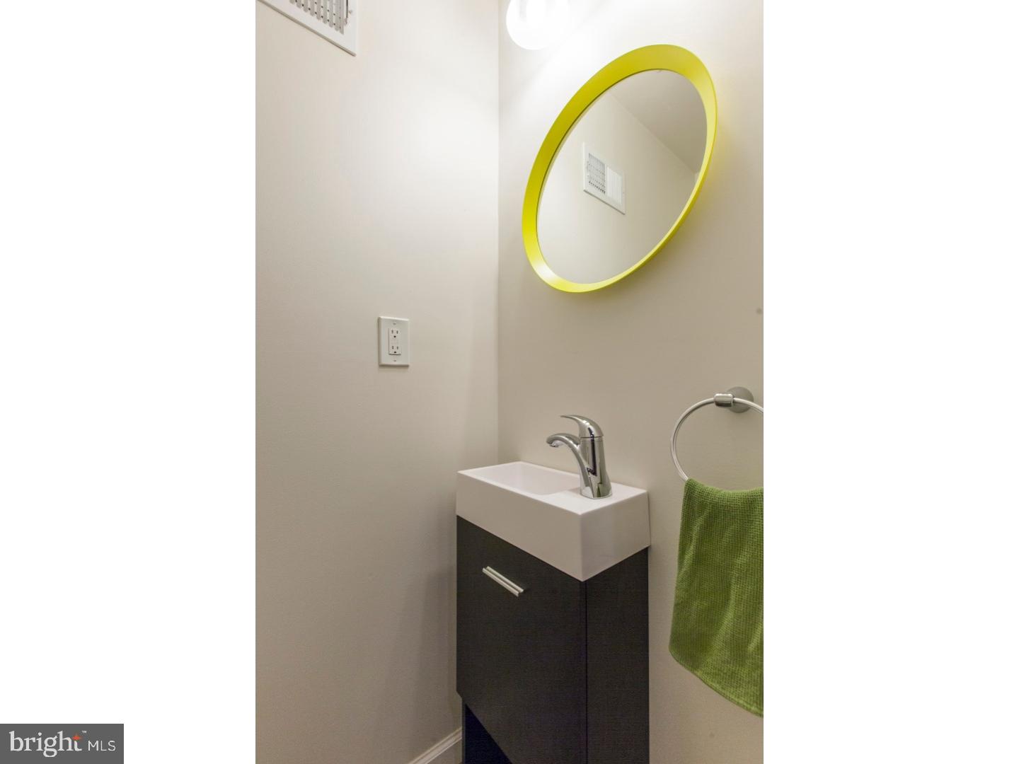 1935 Tasker Street Philadelphia, PA 19145 - Photo 10 of 25 Gallery Image 10