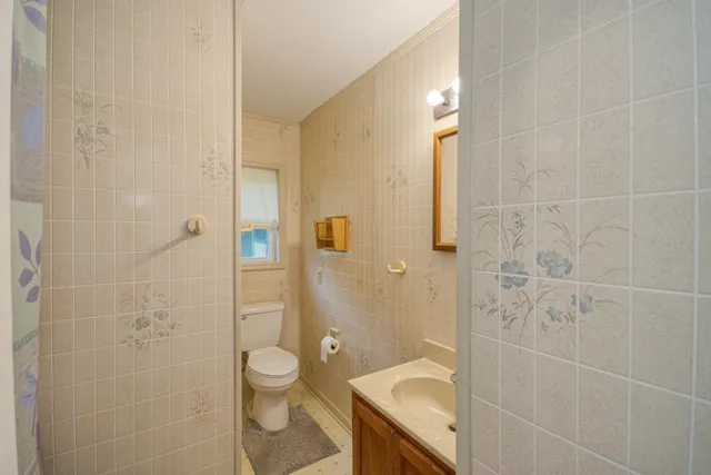 $234,000 | 1994 Hickory Lane, Tallahassee, FL 32305