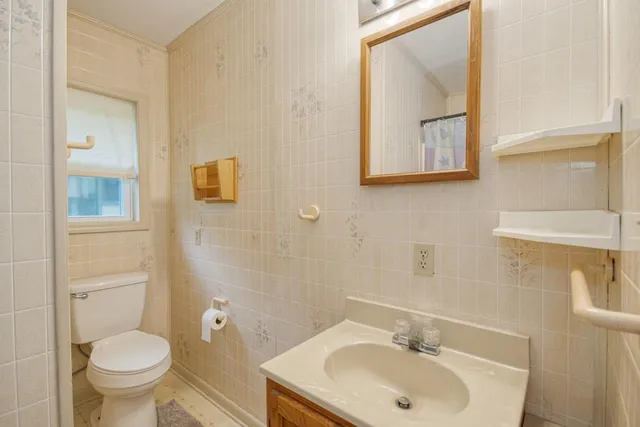 $234,000 | 1994 Hickory Lane, Tallahassee, FL 32305