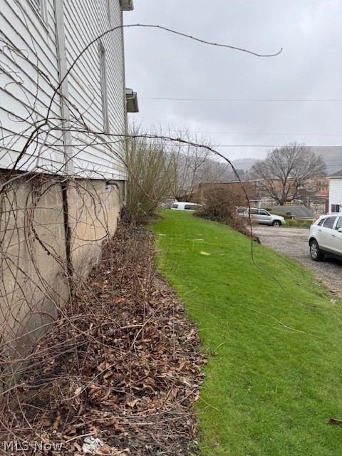 626 High Street Wellsburg, WV 26070 - Photo 3 of 18 View of green lawn