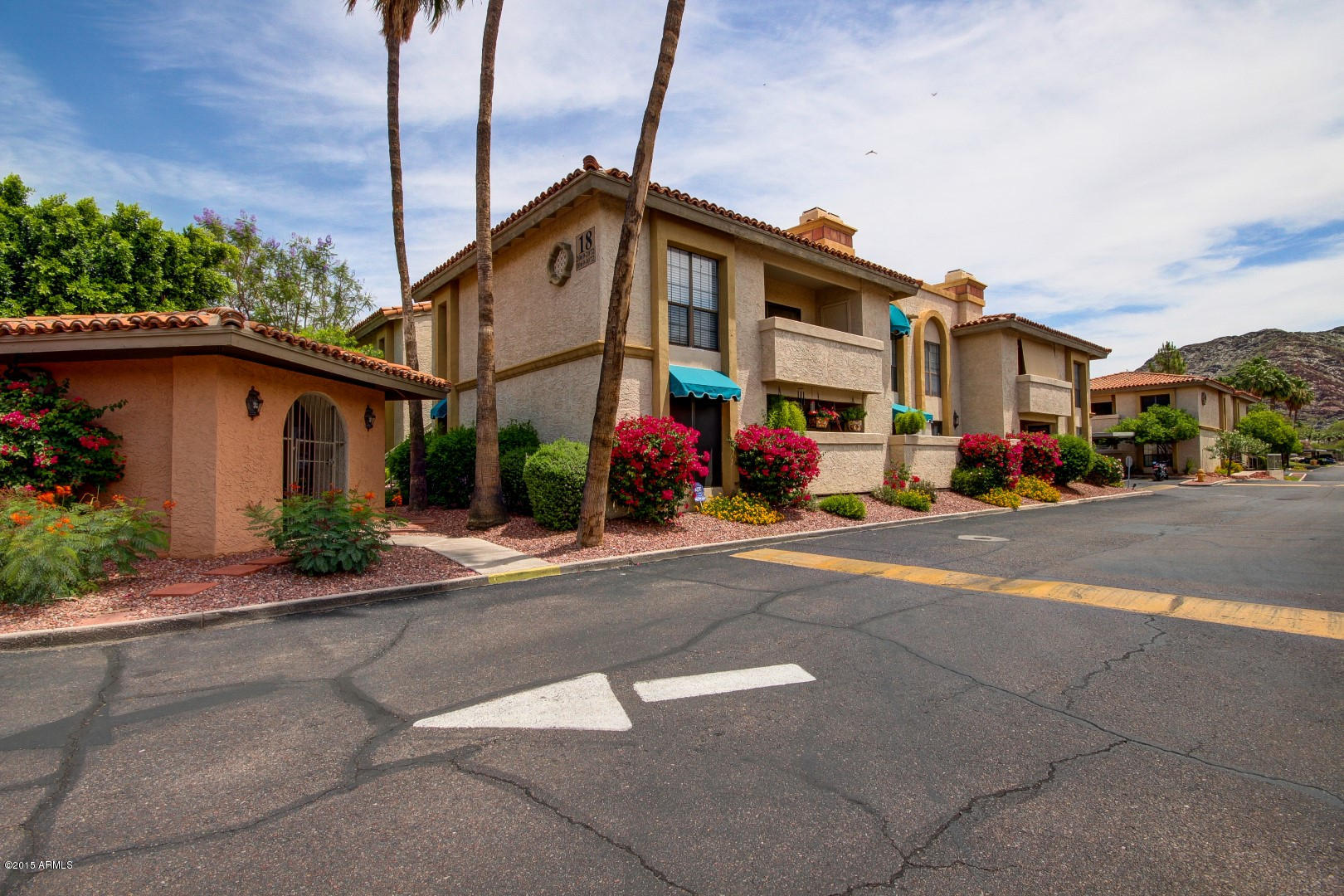 10410 North Cave Creek Road, Unit 1071 Phoenix, AZ 85020 - Photo 34 of 38 Cave Creek (44)