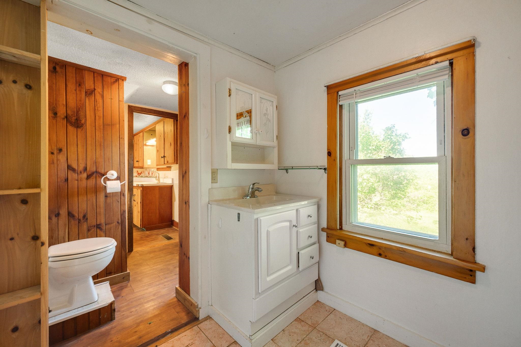 779 Brigham Road St. Albans Town, VT 05478 - Photo 21 of 44
