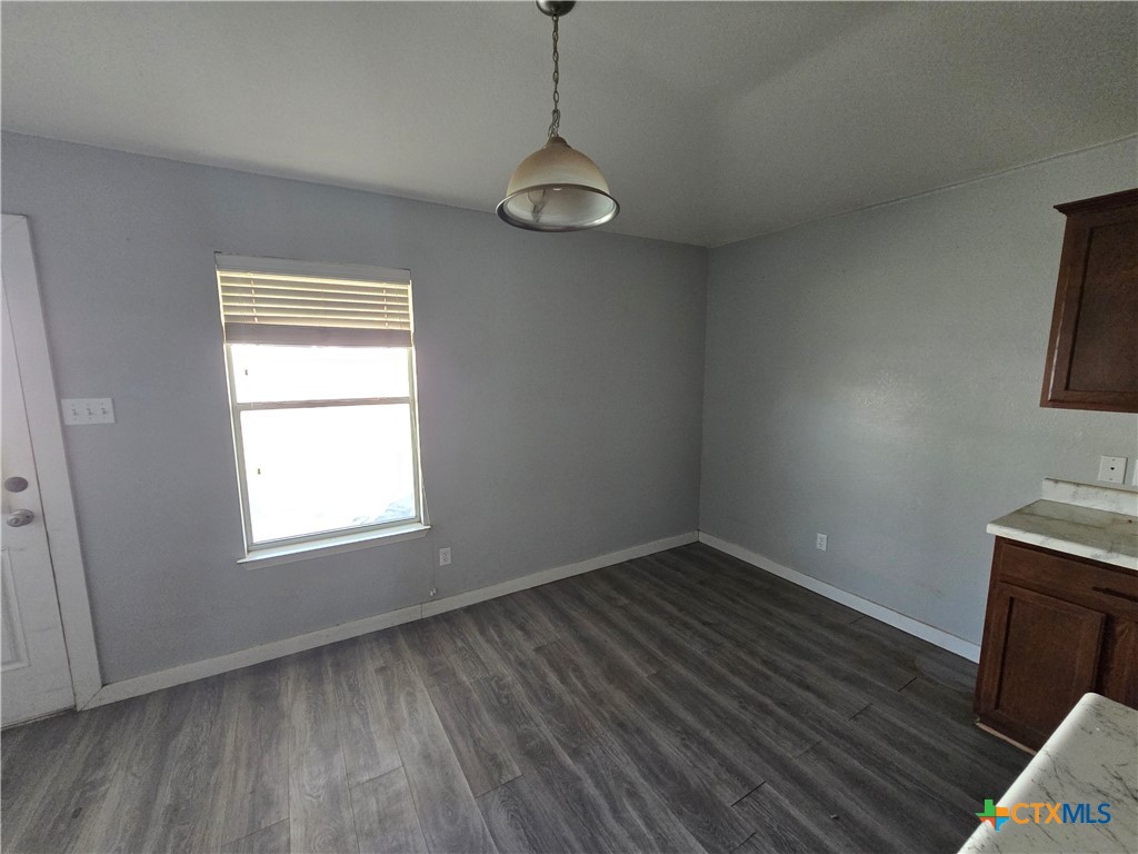 908 Starlight Drive Temple, TX 76502 - Photo 8 of 25 Dining