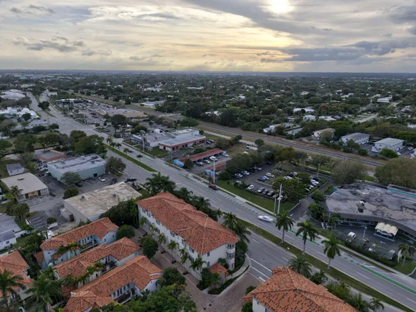 $699,000 | 1635 North Federal Highway, Delray Beach, FL 33483