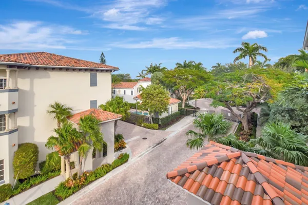 $699,000 | 1635 North Federal Highway, Delray Beach, FL 33483