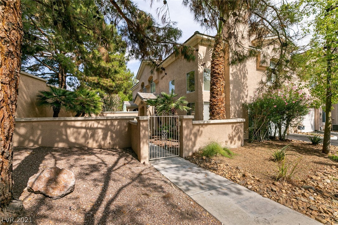 3950 South Sandhill Road, Unit 147 Las Vegas, NV 89121 - Photo 1 of 25 Gallery Image 1