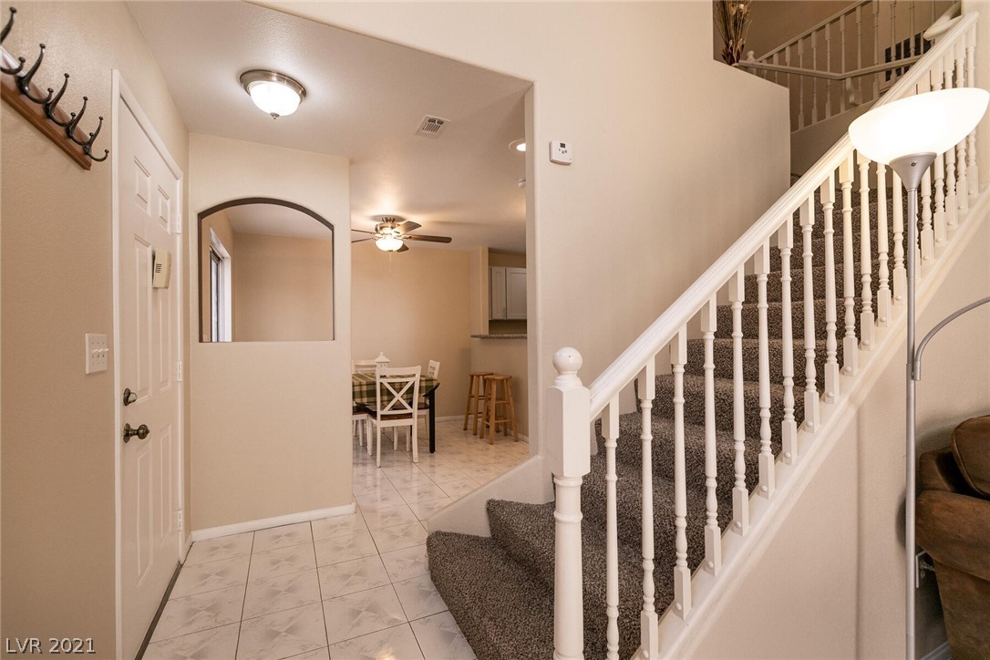 3950 South Sandhill Road, Unit 147 Las Vegas, NV 89121 - Photo 5 of 25 Gallery Image 5