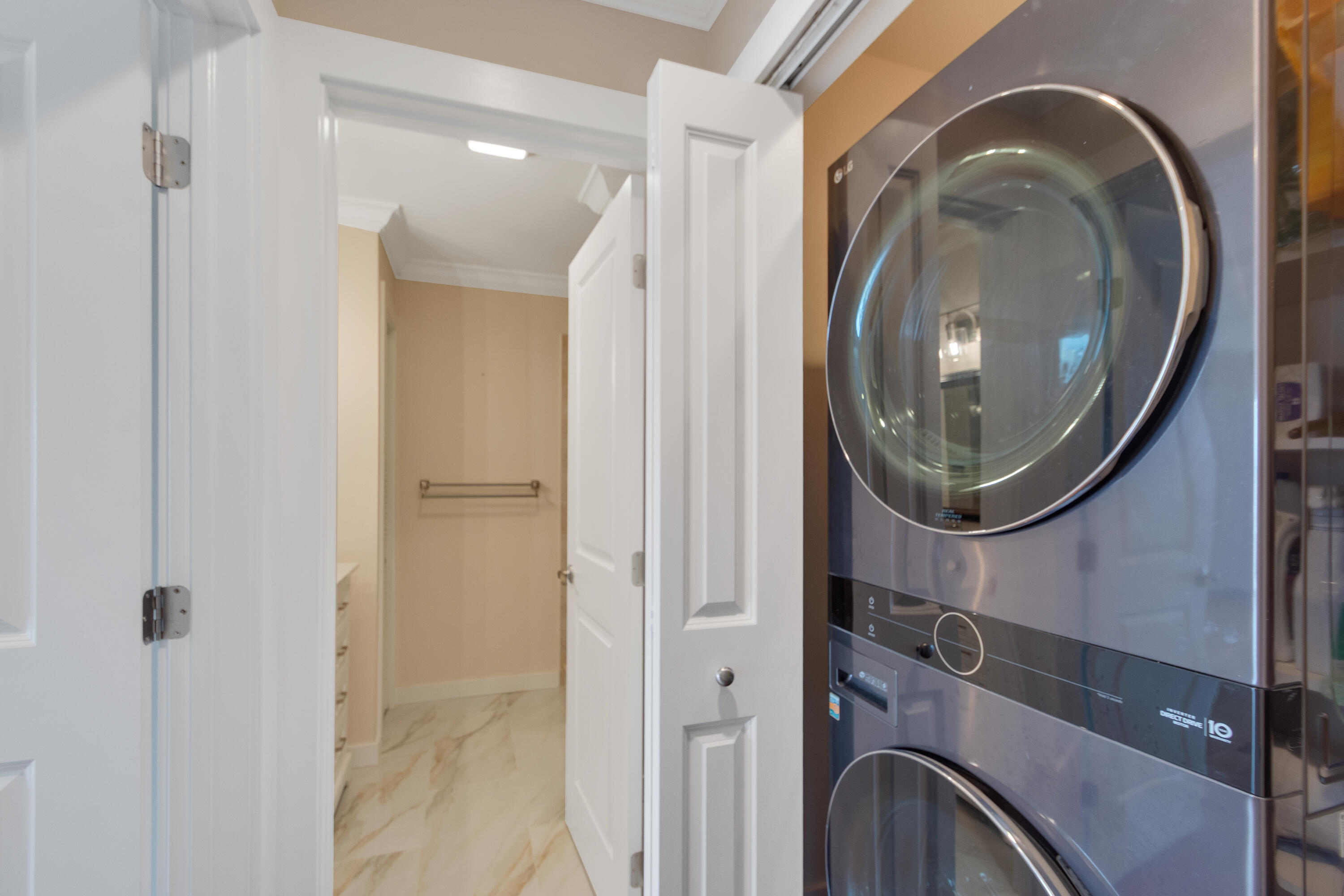624 Southwest St Lucie Crescent, Unit 206 Stuart, FL 34994 - Photo 19 of 30 Image00057