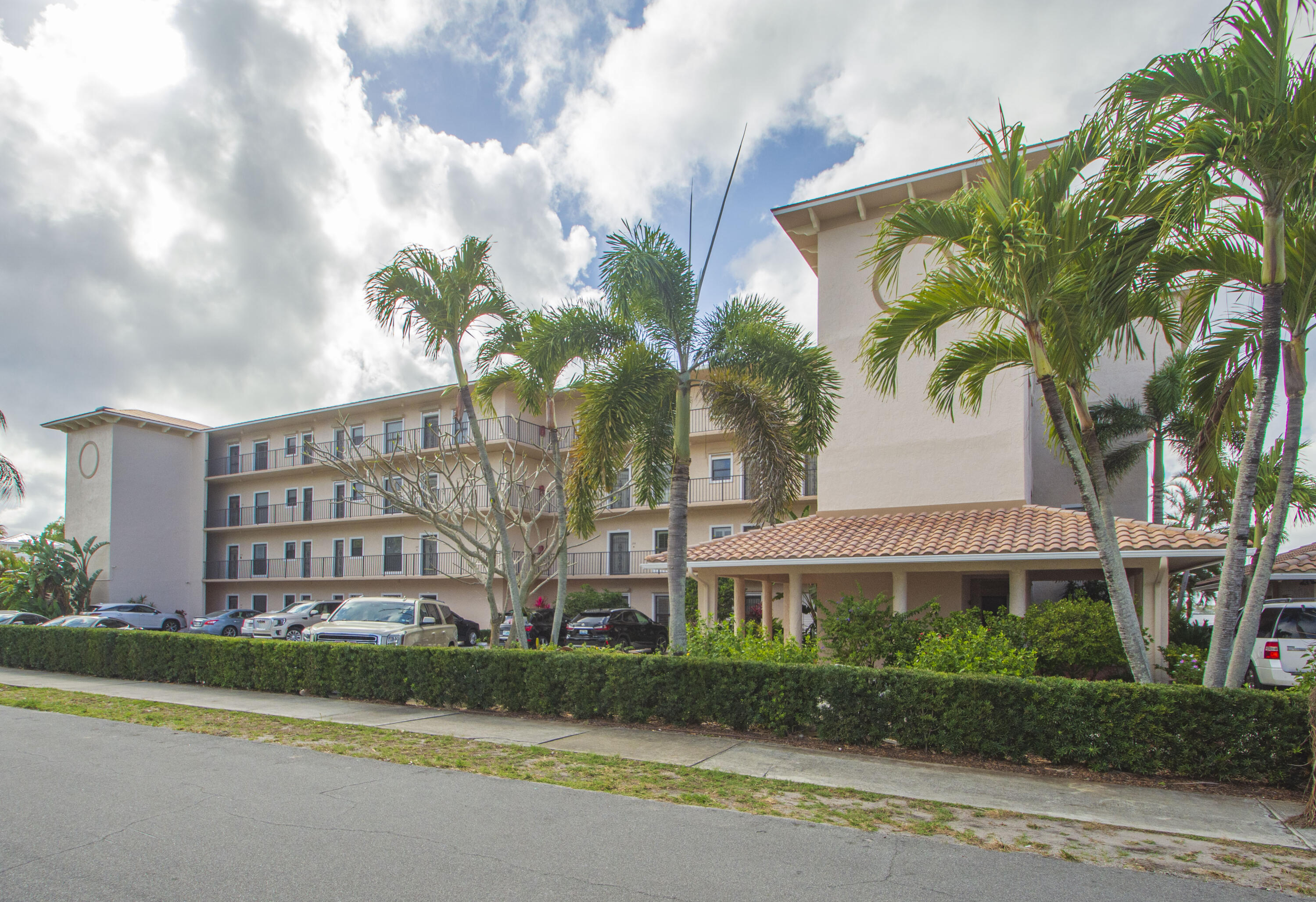 624 Southwest St Lucie Crescent, Unit 206 Stuart, FL 34994 - Photo 21 of 30 Image00026