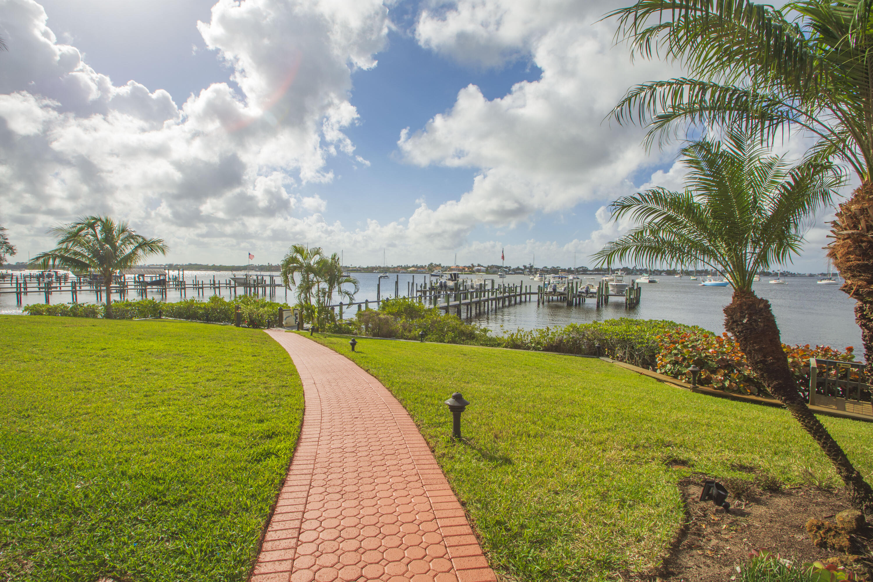 624 Southwest St Lucie Crescent, Unit 206 Stuart, FL 34994 - Photo 23 of 30 Image00016