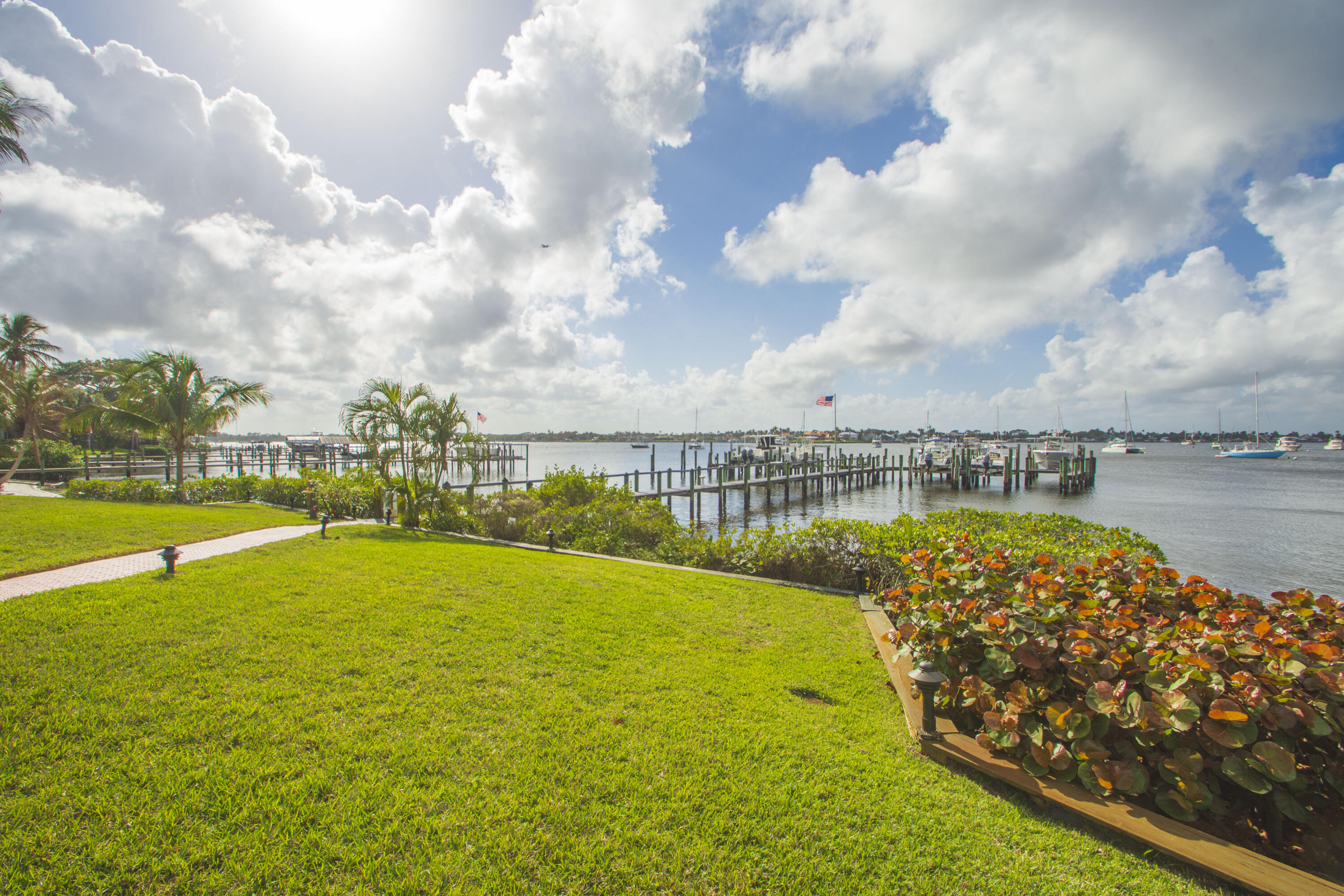 624 Southwest St Lucie Crescent, Unit 206 Stuart, FL 34994 - Photo 24 of 30 Image00015