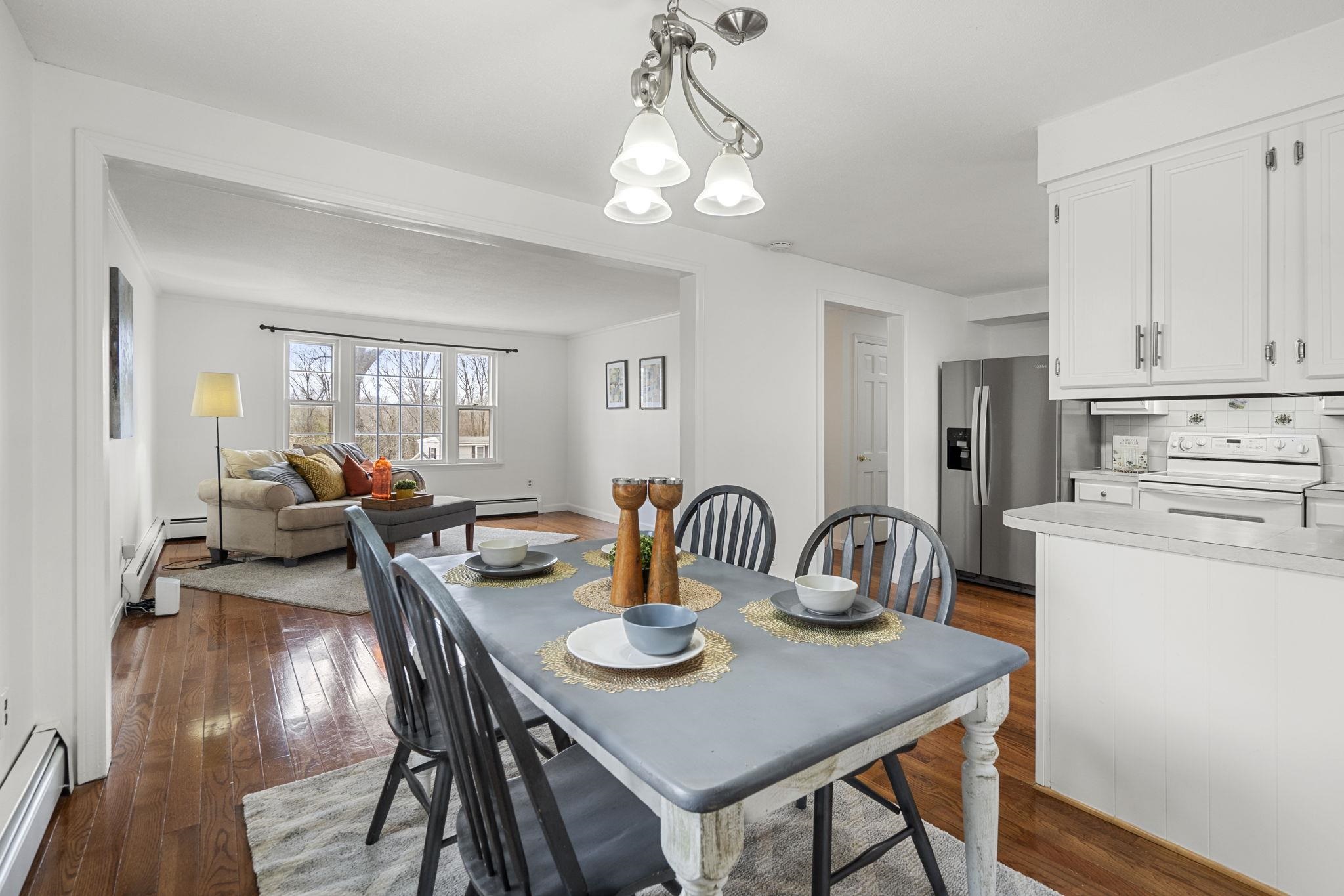 48 Joseph Road Salem, NH 03079 - Photo 5 of 40 Gallery Image 5
