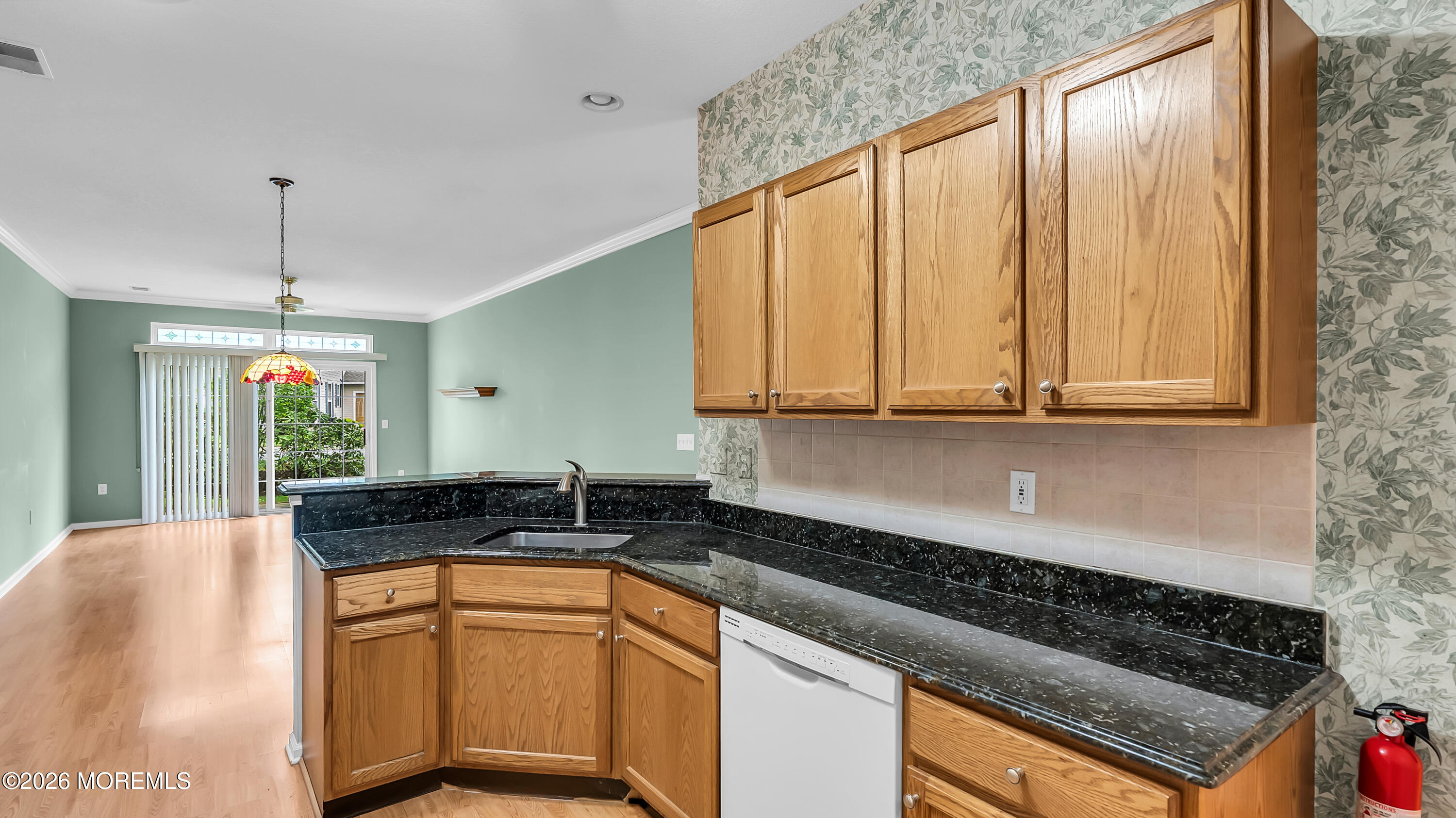 19 Silverside Road Lakewood, NJ 08701 - Photo 6 of 22 Flow to living or dining room