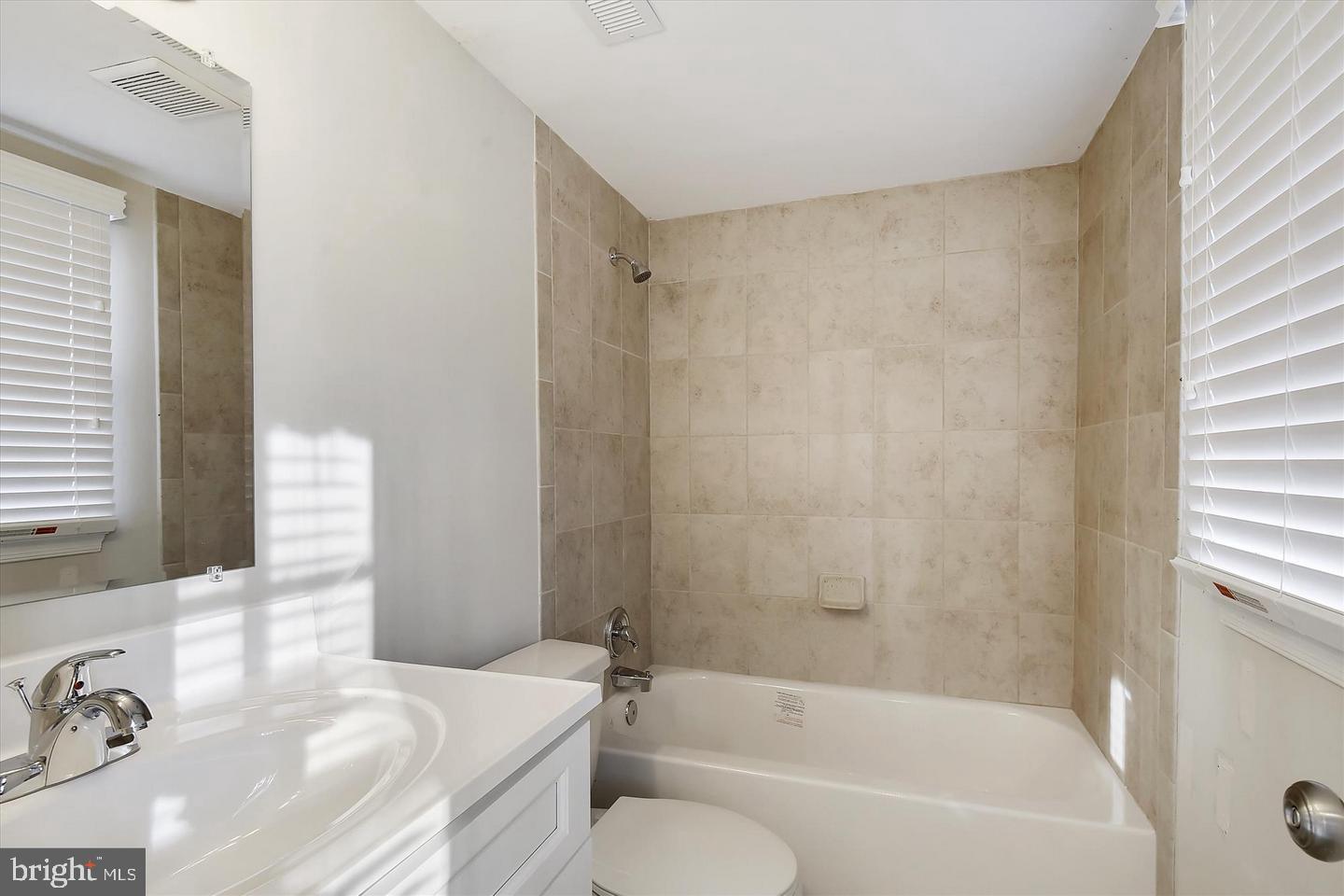 5109 Gunpowder Road Fairfax, VA 22030 - Photo 36 of 46 Gallery Image 36