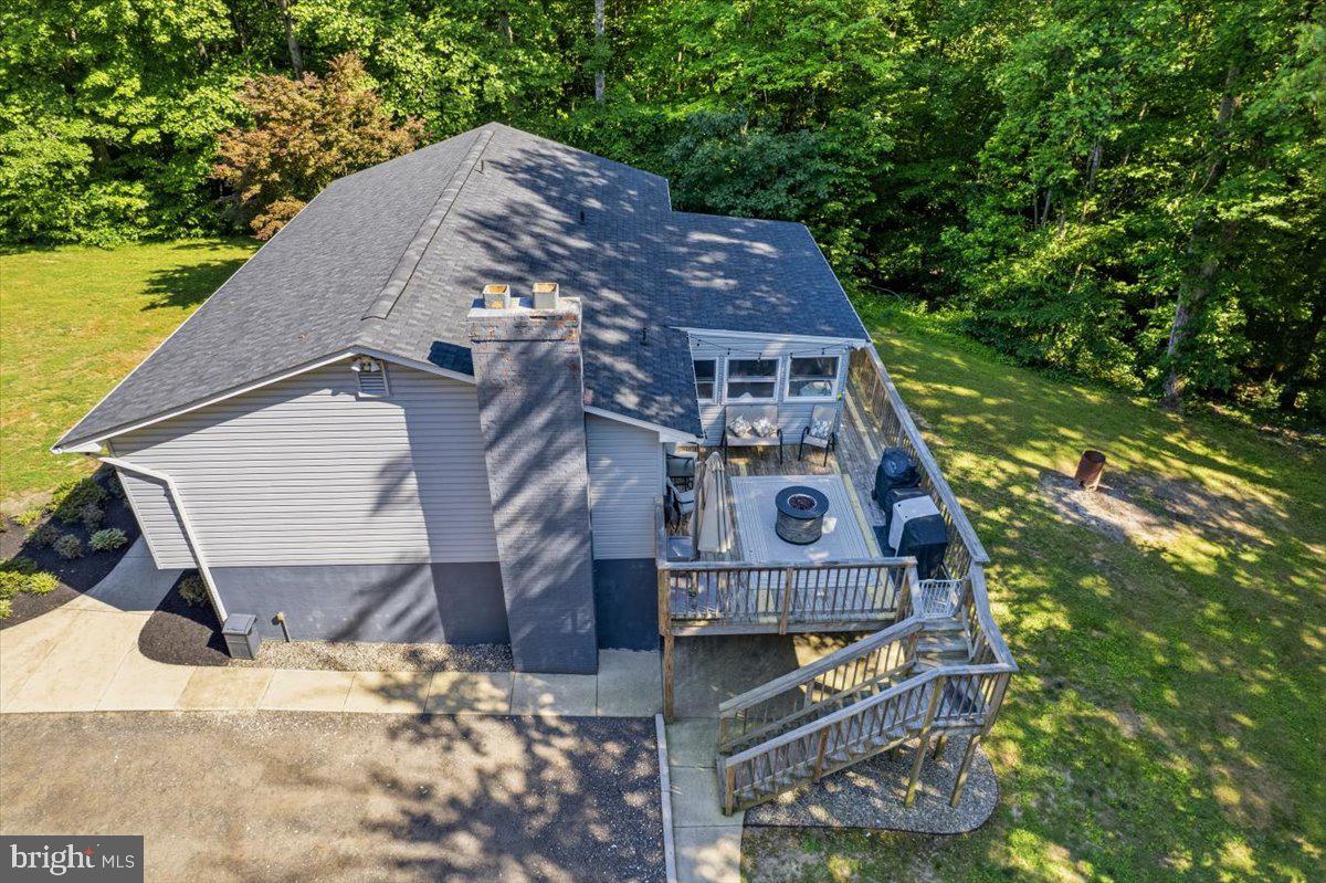 1610 Avery Road Huntingtown, MD 20639 - Photo 8 of 47